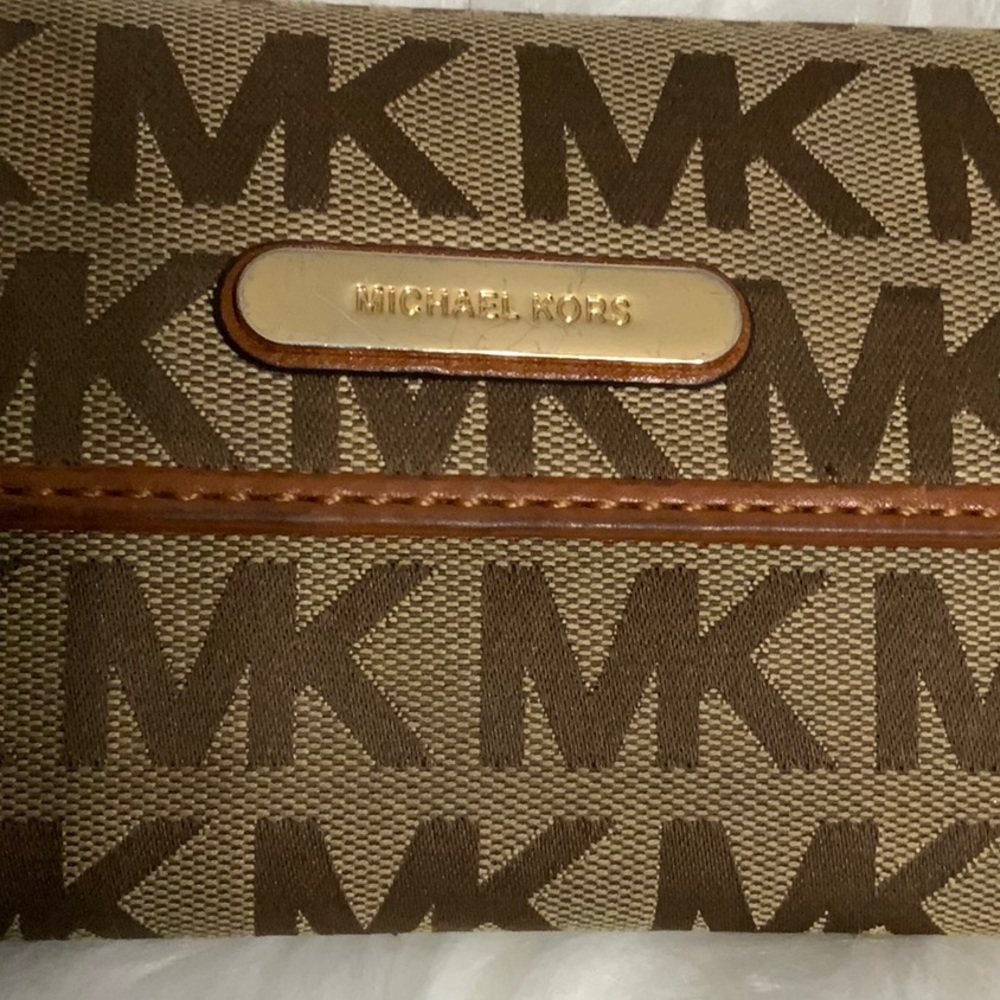 👜Vintage MICHAEL KORS monogram canvas wallet👛 - Picture 2 of 16